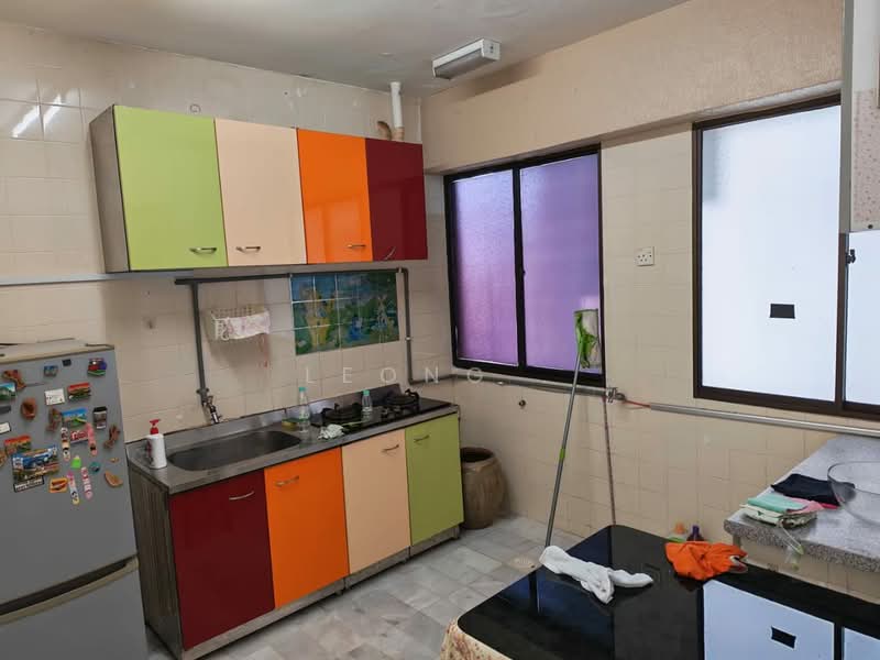 Pangsapuri untuk Dijual di Taman Seri Damai (B) - Leong . - Kitchen - PropertyGuru.com.my
