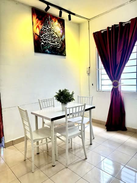 Apartment for Rent at Rimba 2 - Muhammad Taufeeq - Dining Room - PropertyGuru.com.my