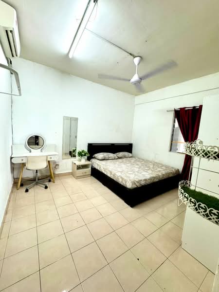 Apartment for Rent at Rimba 2 - Muhammad Taufeeq - Bedroom - PropertyGuru.com.my