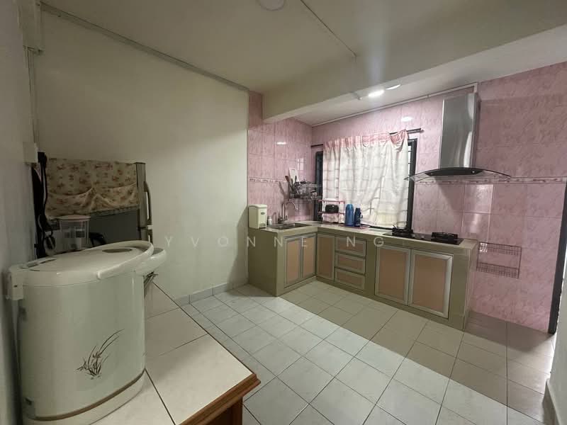 2-storey Terraced House for Rent in Taman Bukit Mewah (Tampoi) - Yvonne Ng - PropertyGuru.com.my