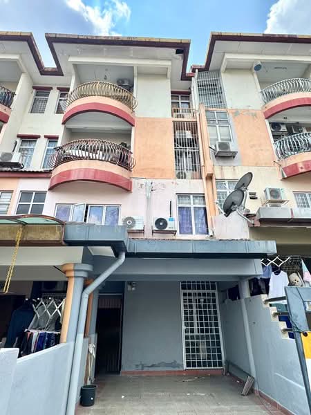 Townhouse for Sale in Taman Lagenda Mas (Cheras) - Dennix Chin - Exterior - PropertyGuru.com.my