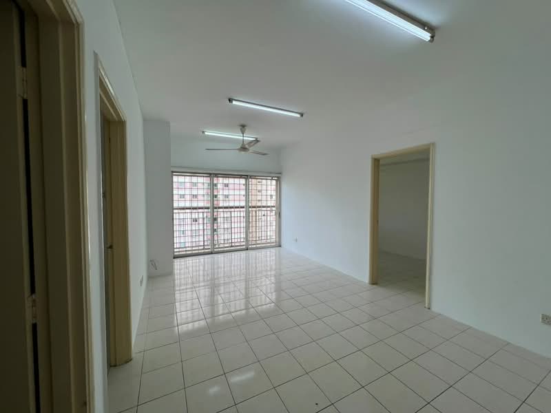 Service Residence for Sale at Avelon Tower @ Plaza Medan Putra - Wee . - Living Room - PropertyGuru.com.my