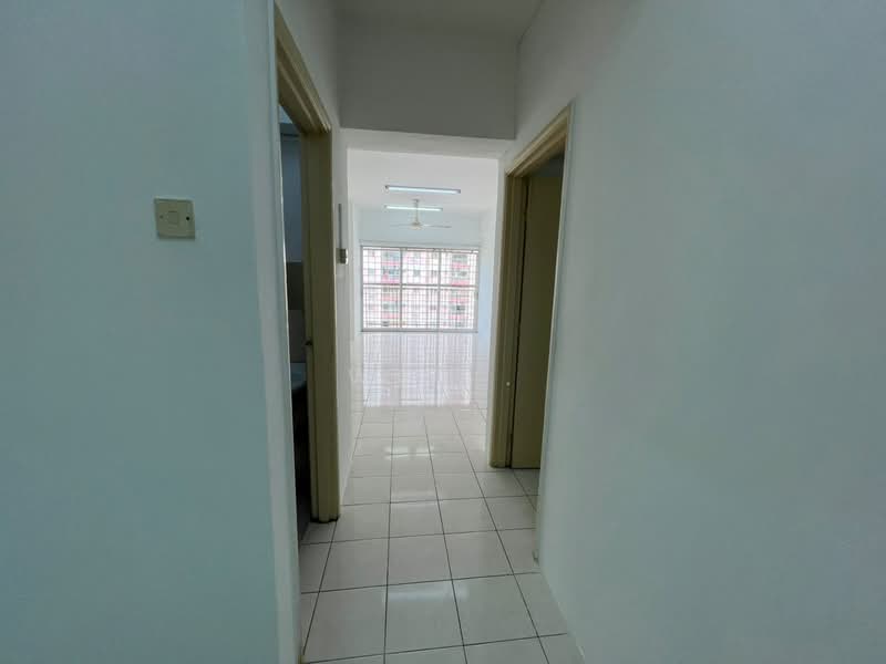 Service Residence for Sale at Avelon Tower @ Plaza Medan Putra - Wee . - Corridor - PropertyGuru.com.my