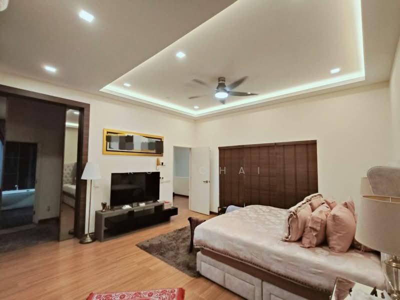 Cluster House for Sale in Taman Nusa Bestari (Iskandar Puteri (Nusajaya)) - Kun Chai - Bedroom - PropertyGuru.com.my