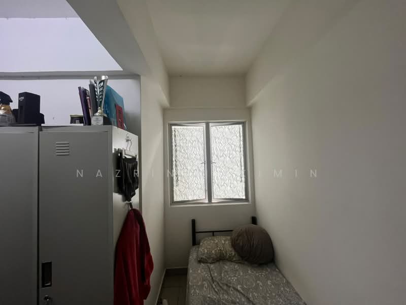 Apartment for Sale at Palm Garden Apartment - Nazrin Hakimin - Bedroom - PropertyGuru.com.my