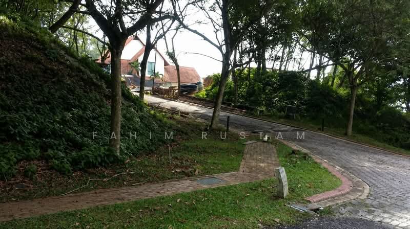 Tanah Kediaman untuk Dijual di Country Heights Damansara (Kuala Lumpur) - Fahim Rustam - Exterior - PropertyGuru.com.my