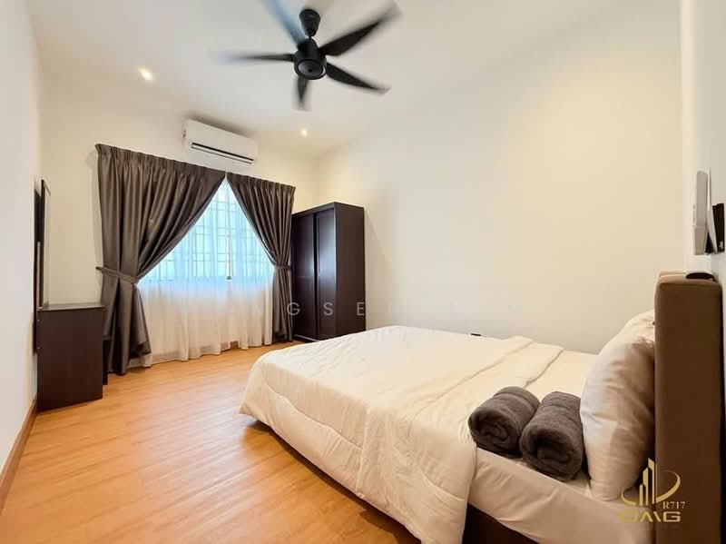 2-storey Terraced House for Sale in Setia Indah (Setia Alam) - Yongsen Lim - Bedroom - PropertyGuru.com.my