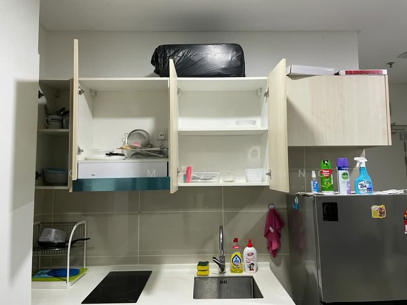 Condominium for Rent at Vivo Residential Suites - Charmaine Wong - Kitchen - PropertyGuru.com.my