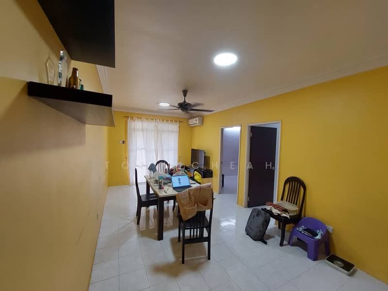 Apartment for Sale at Relau Vista Apartment - Tony Cheah - Living Room - PropertyGuru.com.my