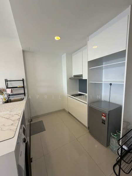 Kondominium untuk Disewa di Bora Residences - April Chin - Kitchen - PropertyGuru.com.my