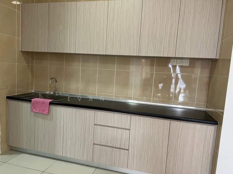 Servis Apartment untuk Dijual di OUG Parklane - Evan Chan - Kitchen - PropertyGuru.com.my