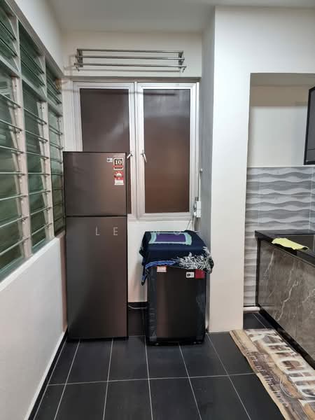 Condominium for Rent at The Waterfront Condominium - Leong . - Kitchen - PropertyGuru.com.my