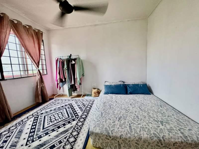 Apartment for Sale at Seri Aman Apartment - Sariza Hartanah - Bedroom - PropertyGuru.com.my