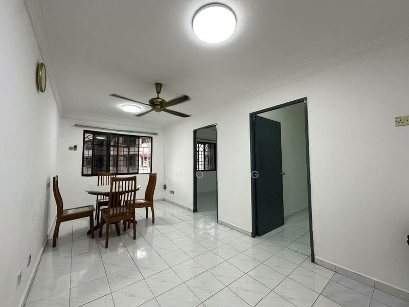 Rumah Flat untuk Dijual di Lestari Apartment - Echo Ng - Dining Room - PropertyGuru.com.my