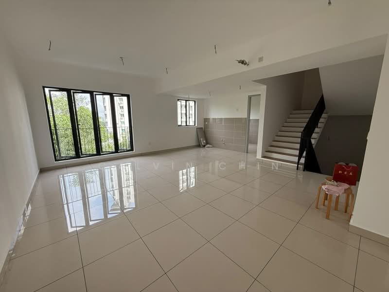 Rumah Teres 3 Tingkat untuk Dijual di Taman Melawati (Ulu Kelang) - calvin Chin - Living Room - PropertyGuru.com.my