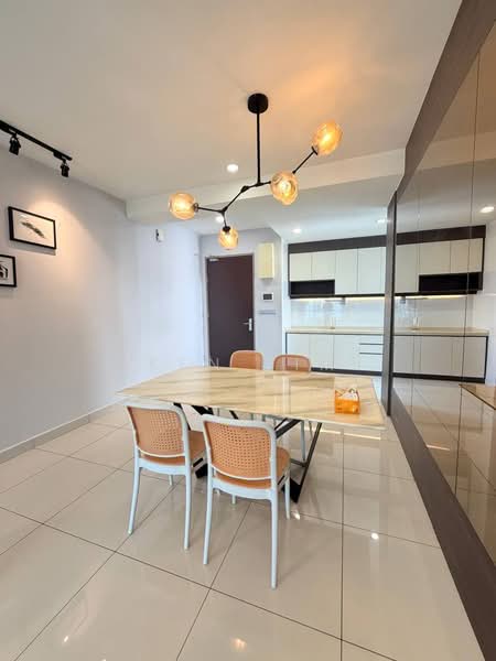 Condominium for Rent at D'Suites Akasia Horizon @ Horizon Hills - Ken Sim - Dining Room - PropertyGuru.com.my