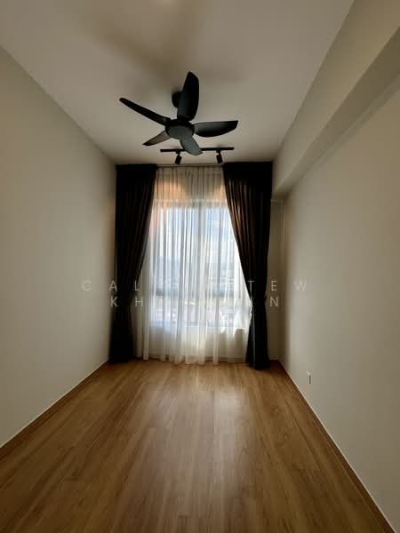 Service Residence for Sale at East Parc @ Manjalara - Calvin Tew Khai Bin - Bedroom 3 - PropertyGuru.com.my