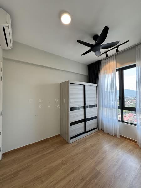 Service Residence for Sale at East Parc @ Manjalara - Calvin Tew Khai Bin - Bedroom 2 - PropertyGuru.com.my