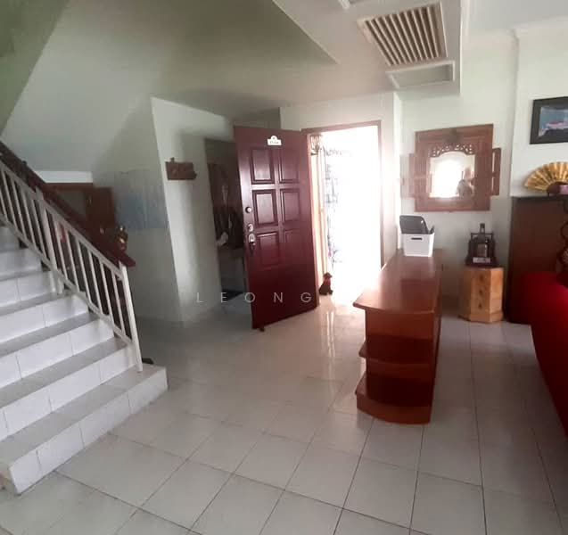 Pangsapuri untuk Disewa di Desa Mar Vista - Leong . - Entrance - PropertyGuru.com.my