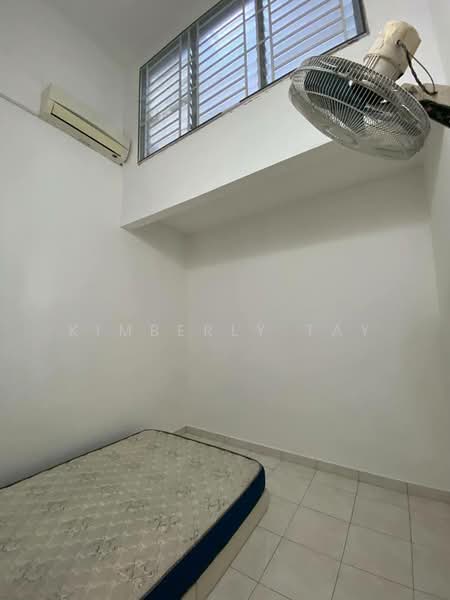 1-storey Terraced House for Rent in Taman Mount Austin (Tebrau) - Kimberly Tay - Bedroom - PropertyGuru.com.my
