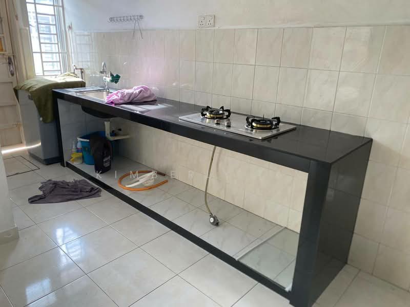 1-storey Terraced House for Rent in Taman Mount Austin (Tebrau) - Kimberly Tay - Kitchen - PropertyGuru.com.my