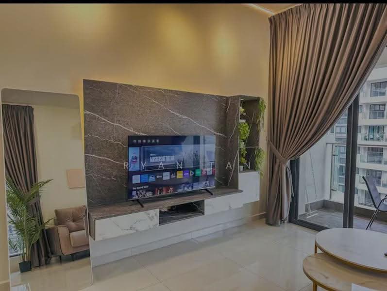 Kondominium untuk Disewa di Bay Point @ Country Garden Danga Bay - Ryan Tan - Living Room - PropertyGuru.com.my