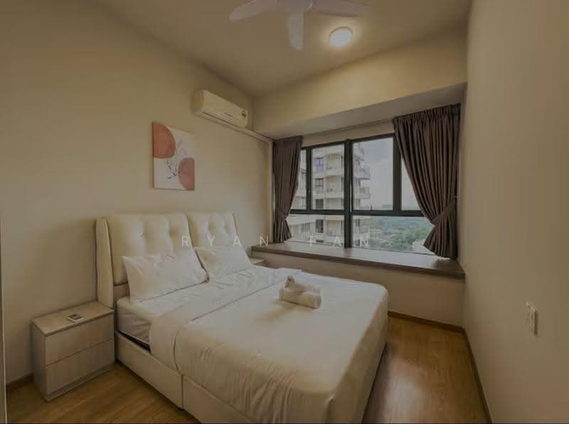 Kondominium untuk Disewa di Bay Point @ Country Garden Danga Bay - Ryan Tan - Bedroom - PropertyGuru.com.my
