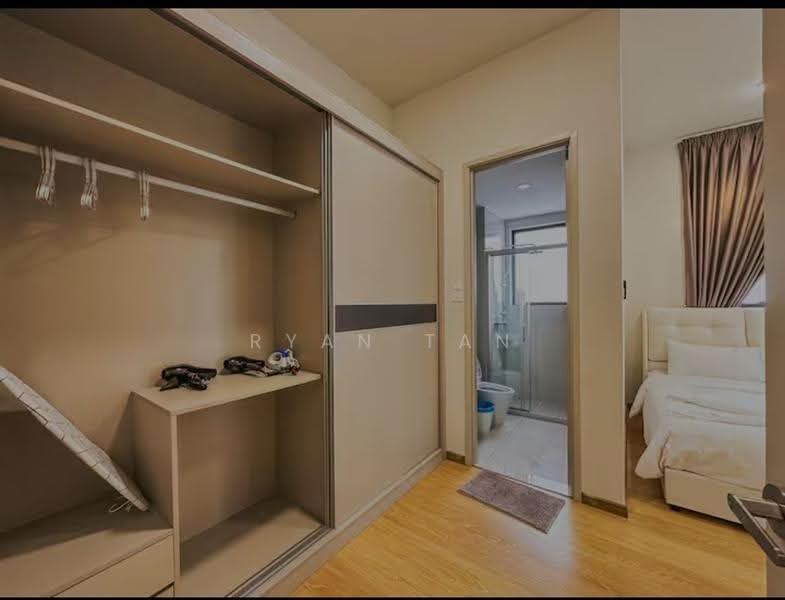 Kondominium untuk Disewa di Bay Point @ Country Garden Danga Bay - Ryan Tan - Bedroom - PropertyGuru.com.my