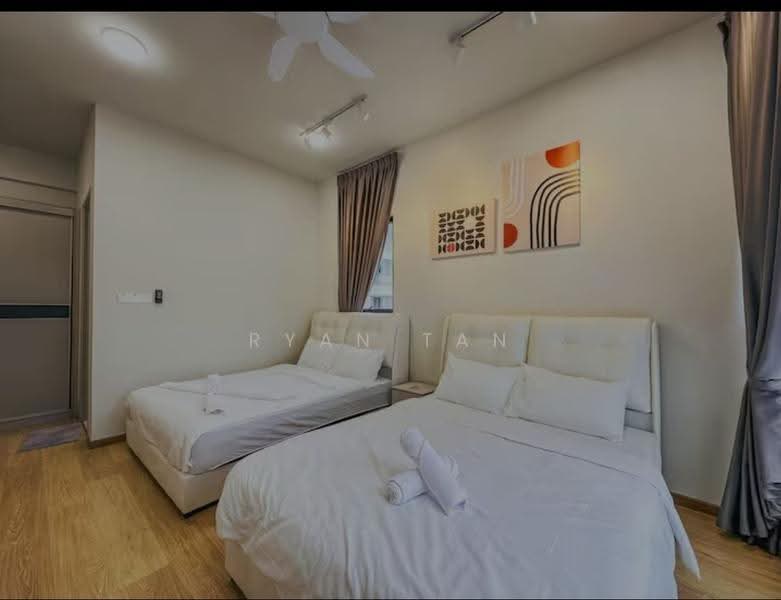 Kondominium untuk Disewa di Bay Point @ Country Garden Danga Bay - Ryan Tan - Bedroom - PropertyGuru.com.my