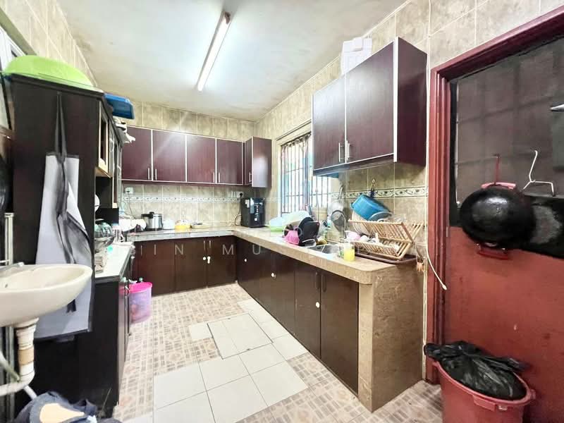 2-storey Terraced House for Sale in Taman Seri Mewah (Kajang) - Muhammed Nazri bin Mustapha - Kitchen - PropertyGuru.com.my