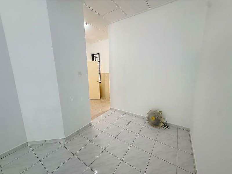 1-storey Terraced House for Sale in Taman Pulai Jaya (Kulai) - Vincy Sia - Interior - PropertyGuru.com.my