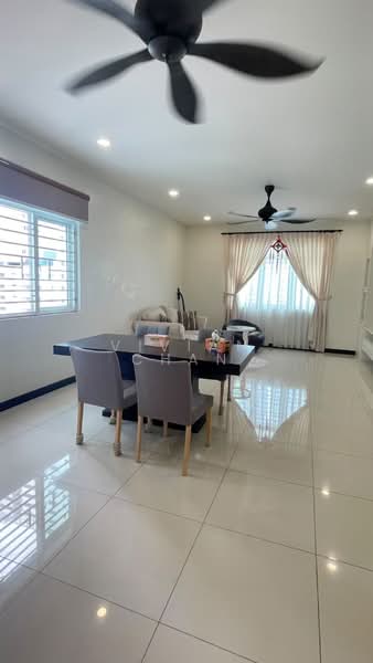 Kondominium untuk Disewa di Vertiq - Vivian Chan - Living Room - PropertyGuru.com.my