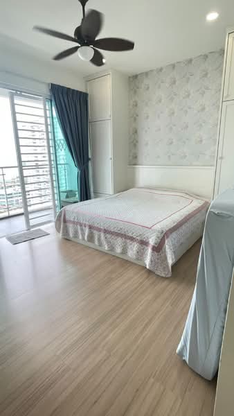 Kondominium untuk Disewa di Vertiq - Vivian Chan - Bedroom - PropertyGuru.com.my