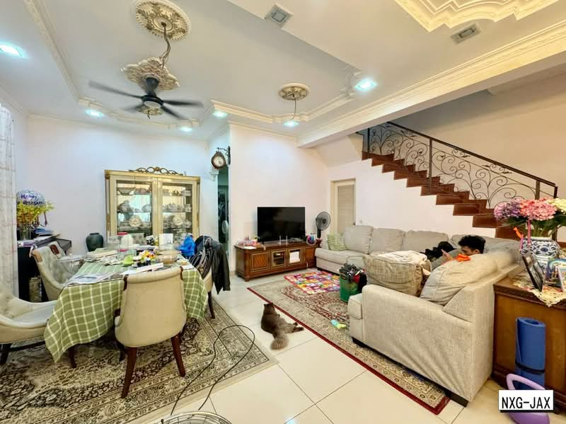 Semi-Detached House for Sale in Setia Damai (Setia Alam) - KH Chong - Living Room - PropertyGuru.com.my
