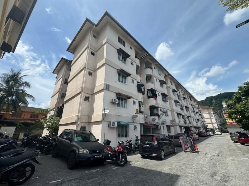 Rumah Flat untuk Dijual di Villa Laksamana - Azrul Ismail - Exterior - PropertyGuru.com.my