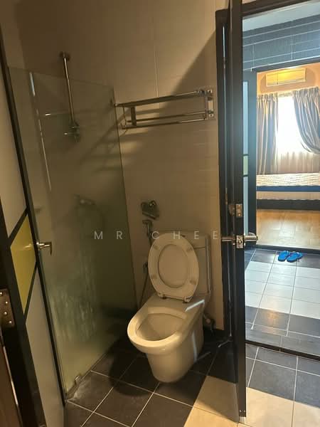 Servis Apartment untuk Dijual di Tower Regency - Mr Chee - Bathroom - PropertyGuru.com.my