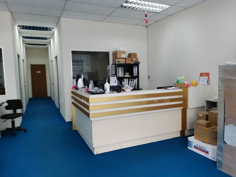Shop for Rent in Taman Molek (Johor Bahru) - Daniel Yong - Interior - PropertyGuru.com.my