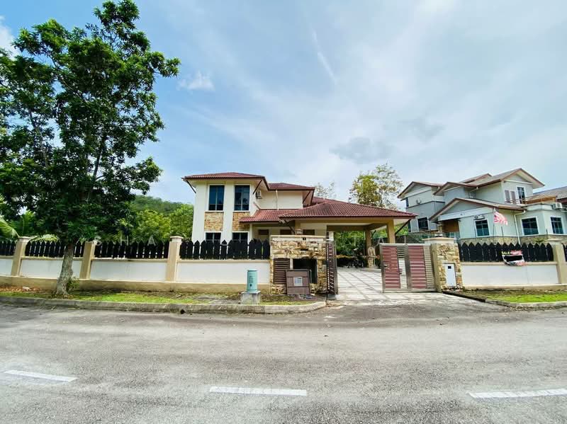 Bungalow for Sale in Puncak Pinggiran Putra (Dengkil) - Shafiq Muttalib - Exterior - PropertyGuru.com.my