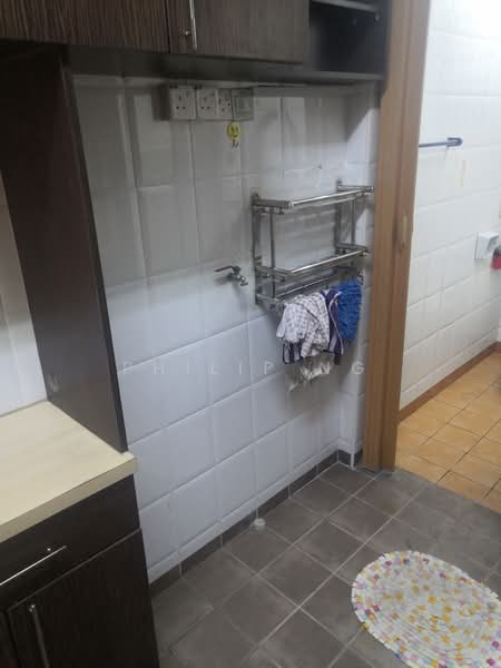 Apartment for Rent at Pangsapuri Segar Perdana - Philip Ng - Kitchen - PropertyGuru.com.my