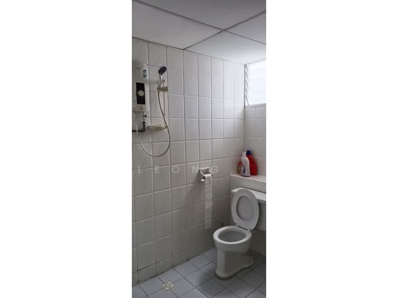 Condominium for Rent at Leader Garden - Leong . - Bathroom - PropertyGuru.com.my