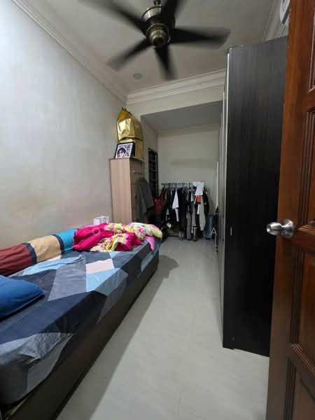 Rumah Teres 1 Tingkat untuk Dijual di Taman Johor Jaya (Johor Bahru) - Tommy Tai - Bedroom - PropertyGuru.com.my