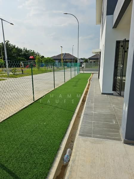Rumah Teres 2 Tingkat untuk Disewa di Kampung Lombong (Shah Alam) - Muhammad Taufeeq - Exterior - PropertyGuru.com.my