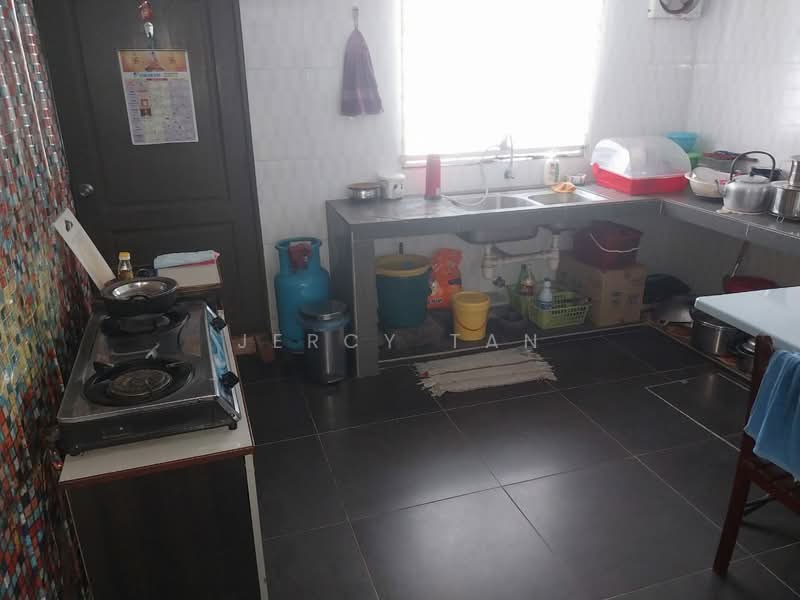1-storey Terraced House for Sale in Petaling Jaya (Selangor) - Jercy Tan - Kitchen - PropertyGuru.com.my