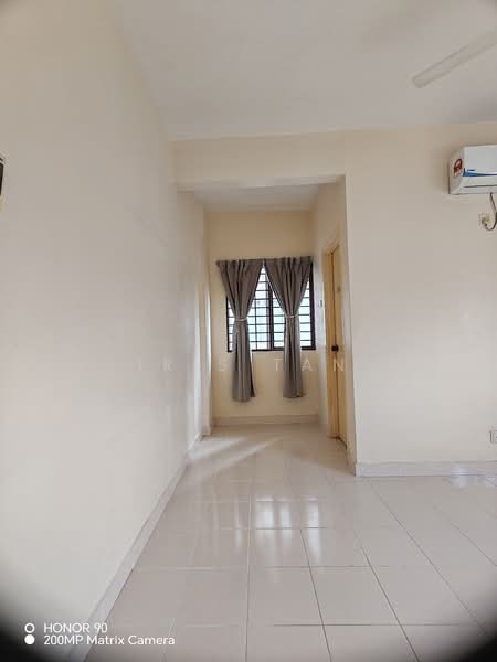 Kondominium untuk Dijual di Casa Puteri Condominium - Iris Tan - Interior - PropertyGuru.com.my