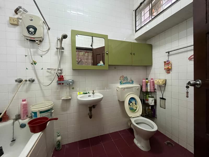 Semi-Detached House for Sale in Alor Setar (Kedah) - Jayden Geh - Bathroom - PropertyGuru.com.my