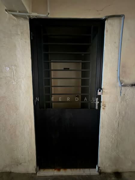 Flat for Sale at Pangsapuri Berembang Indah - En Ferdaus - Entrance - PropertyGuru.com.my