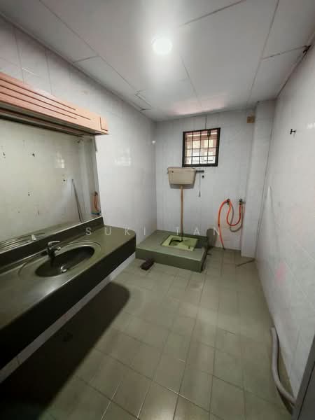 2-storey Terraced House for Sale in Taman Pinggiran Templer (Selayang) - Suki Tan - Bathroom - PropertyGuru.com.my