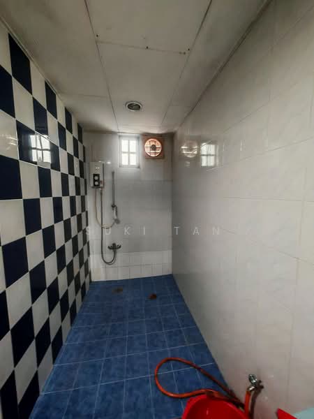 2-storey Terraced House for Sale in Taman Pinggiran Templer (Selayang) - Suki Tan - Bathroom - PropertyGuru.com.my