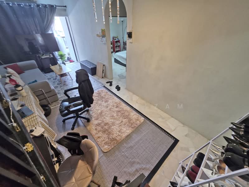 Rumah Bandar untuk Dijual di Taman Bukit Teratai (Ampang) - Saiful Nizam - Living Room - PropertyGuru.com.my