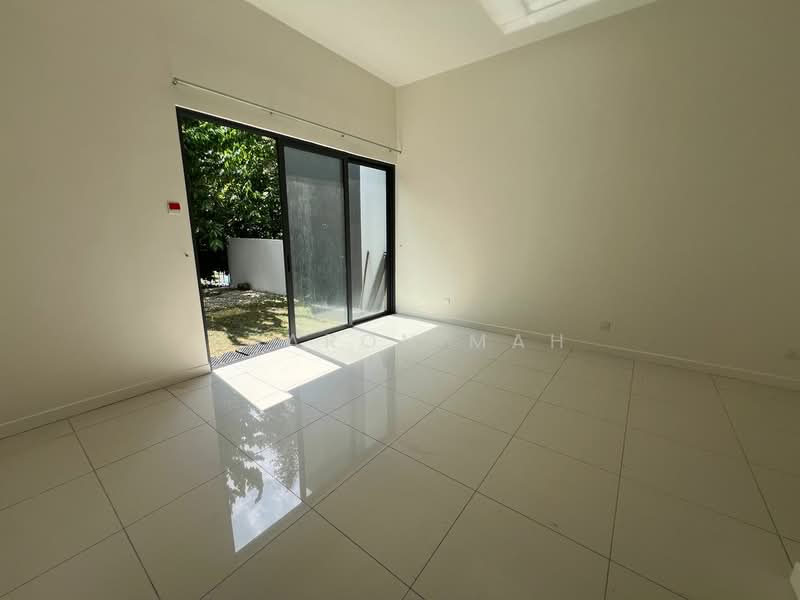3-storey Terraced House for Sale in Ampang (Kuala Lumpur) - Sharon Mah - Exterior - PropertyGuru.com.my
